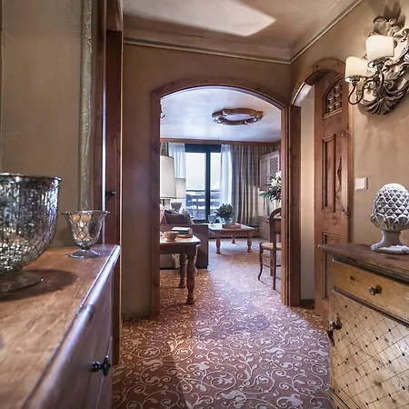 Hotel Alpen Ruitor 4*