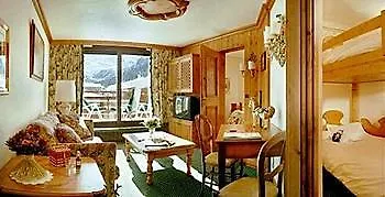 Alpen Ruitor Отель Мерибель